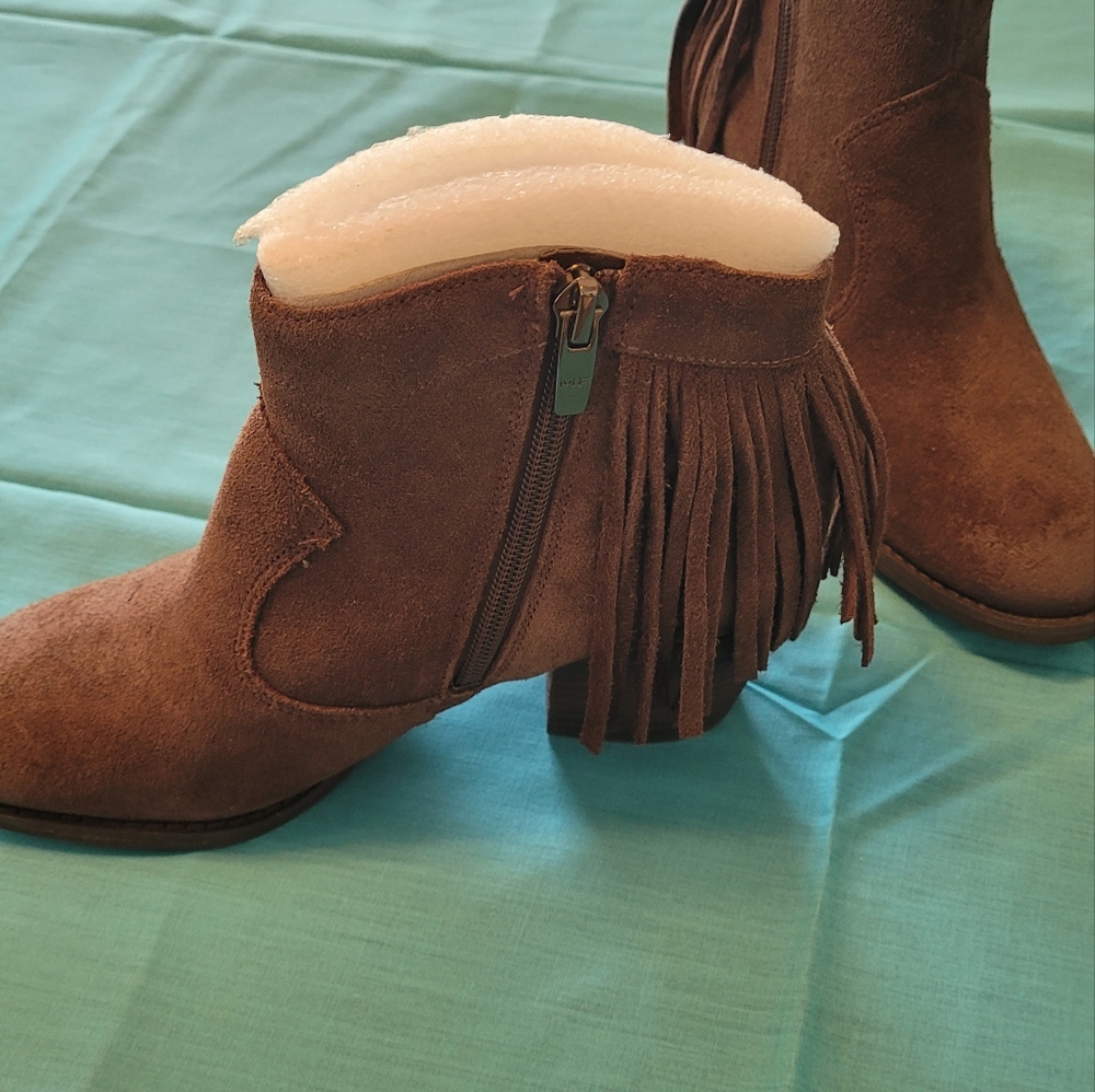 Marc Fisher Bootie - Picture 3 of 5